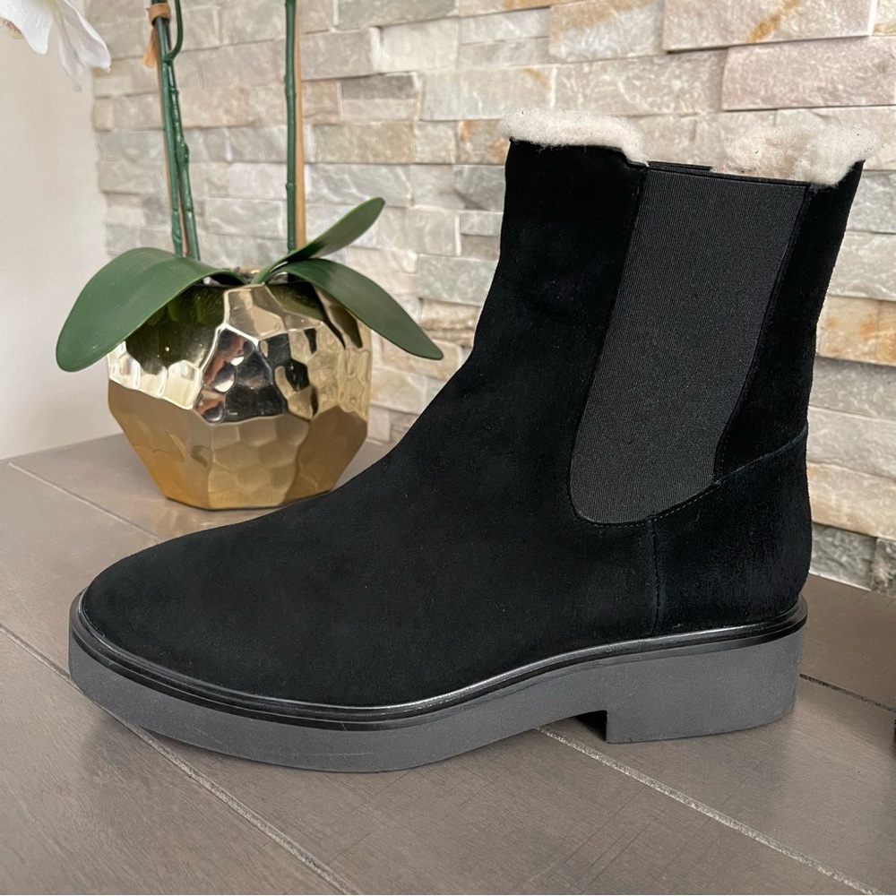 NEW Stuart Weitzman Alpine Faux Fur Lined Suede Chelsea Booties